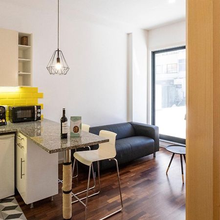 Sena 27 By Lovelystay Porto Bagian luar foto