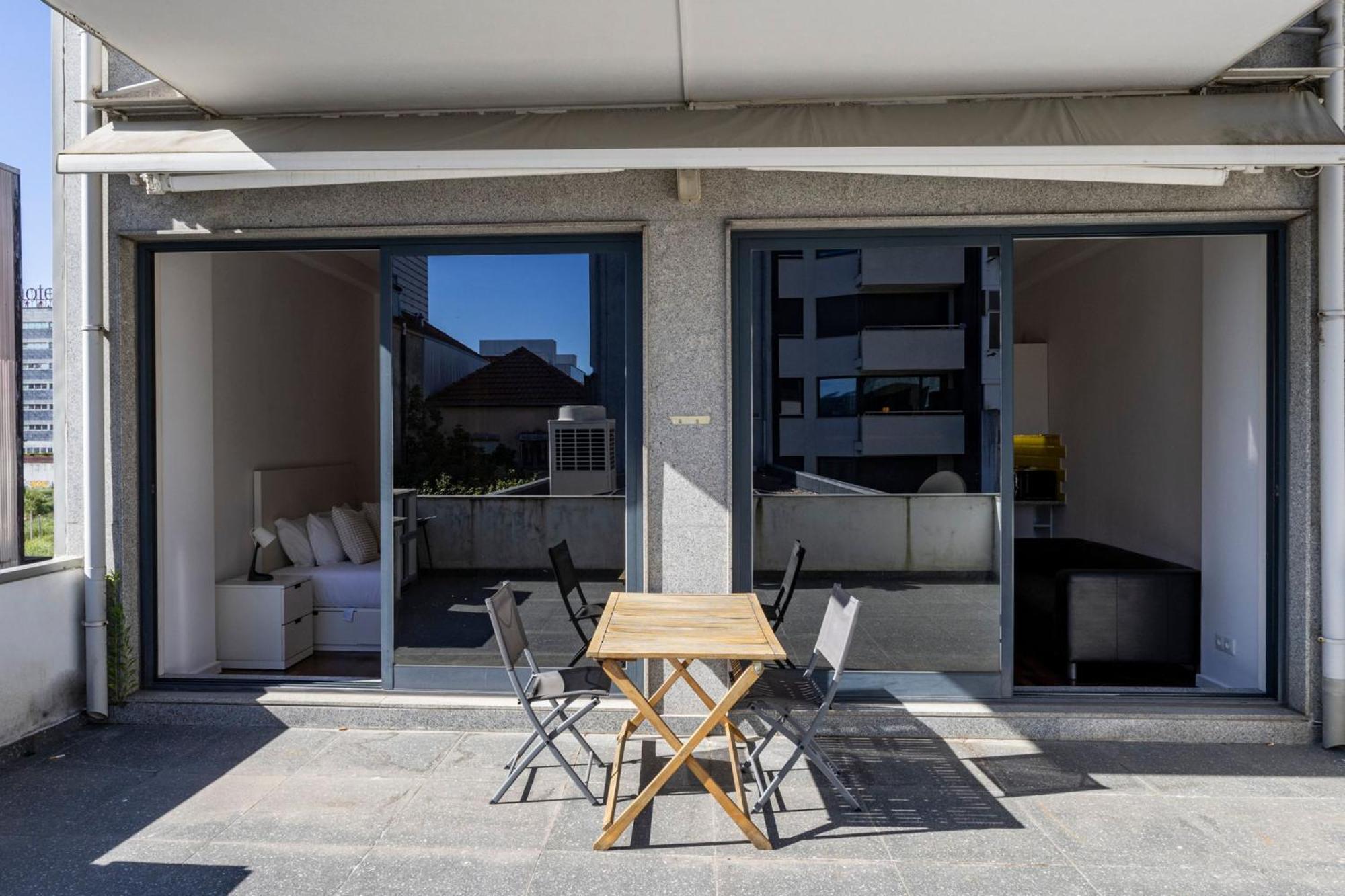 Sena 27 By Lovelystay Porto Bagian luar foto